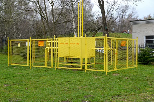 Gasverteilerkasten auf der Straße — Stockfoto