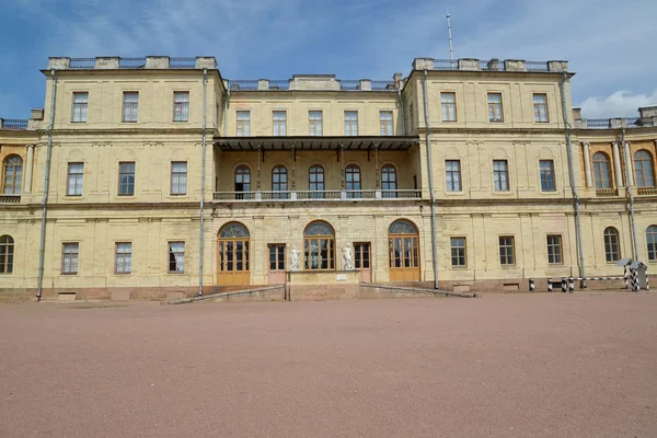 Caso central del palacio de la Gran Gatchina — Foto de Stock