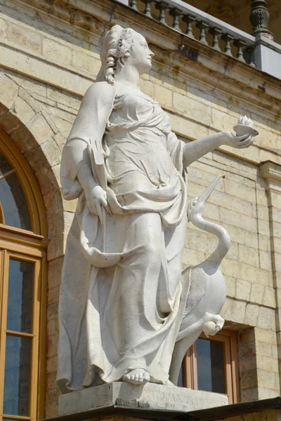 Statue "Vigilance" in Gatchina, Russia — Stock Photo, Image