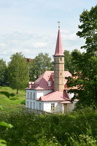 Pohled na palác v gatchina — Stock fotografie