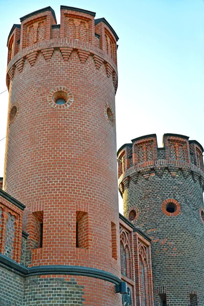 Torres Portão Friedrichsburg Fundo Céu Azul Kaliningrado — Fotografia de Stock