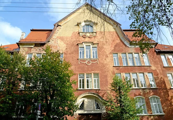 Fachada Del Edificio Del Baltic Shipbuilding College Antigua Escuela Pública —  Fotos de Stock