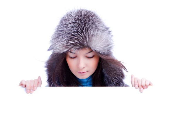 Mujer de invierno mantenga la bandera —  Fotos de Stock