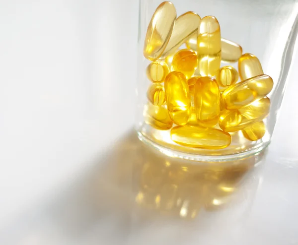 Fish oil capsules — Stock Photo, Image