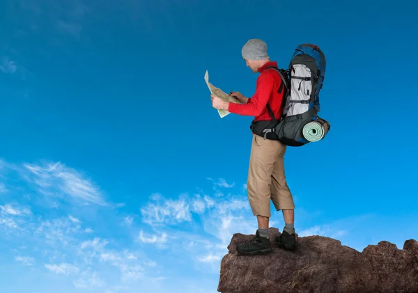 Man hiking — Stock Photo, Image