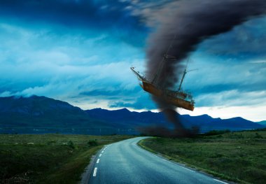 Tornado yolda