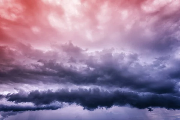 Καταιγίδα Και Σύννεφα Βροχής Κακοκαιρία — Φωτογραφία Αρχείου