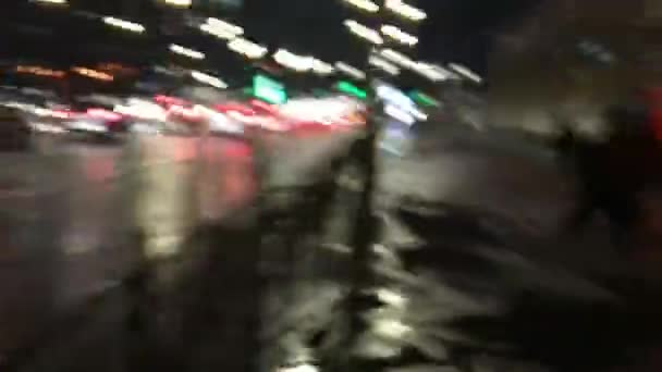 Beweging Van Autolichten Avondstraat Chaos Met Een Lichtflits Glitch Effect — Stockvideo