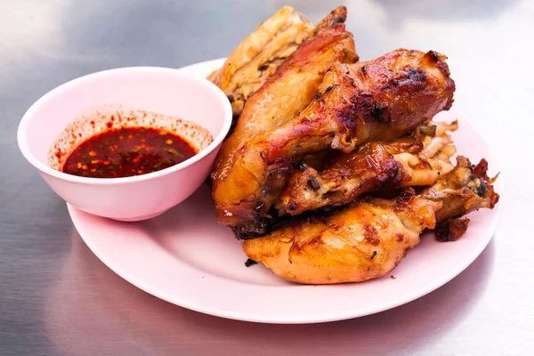 Grilled chicken on dish — Stock Photo, Image