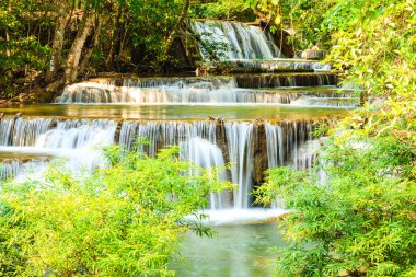 tropik şelale içinde kanchanaburi, Tayland