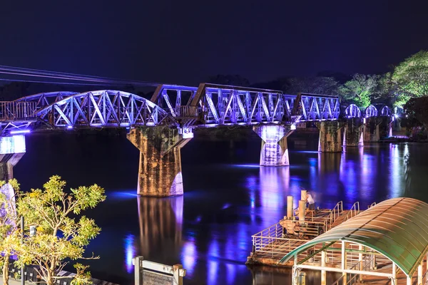 Pont ferroviaire en métal de la rivière Kwai — Photo