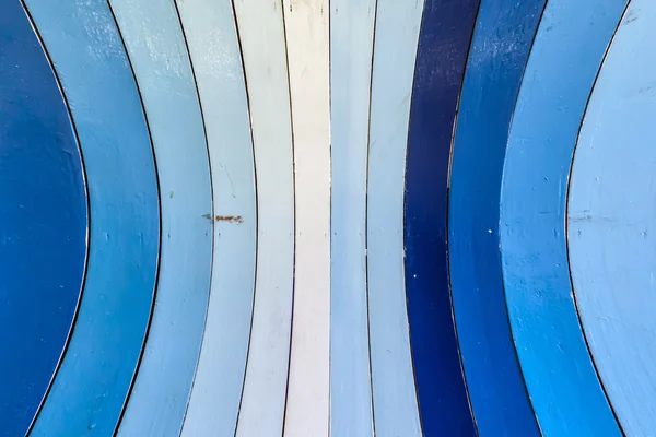 Parede de madeira listrada azul e branca — Fotografia de Stock