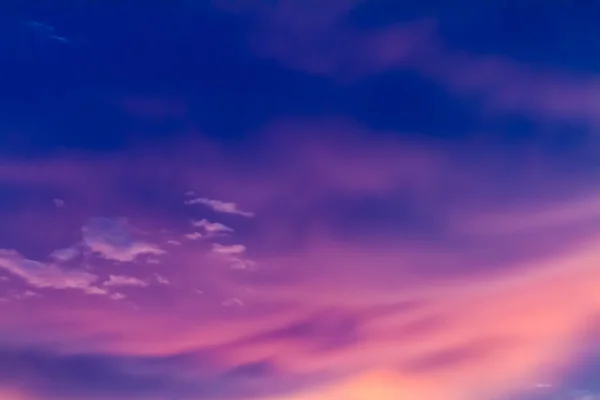 Kolorowe niebo w czasie zmierzch Zdjęcia Stockowe bez tantiem