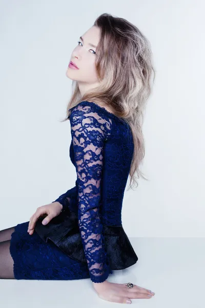 modern dantel portresi