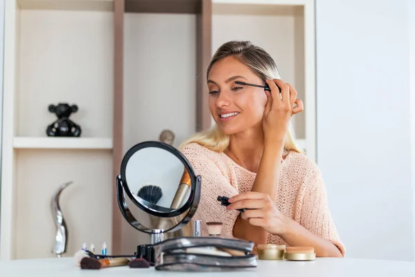 Brunette Woman Applying Make Paint Her Eyelashes Evening Date Front — Stockfoto