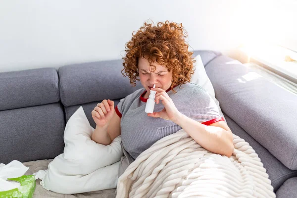 Woman Having Allergies She Using Nasal Spray Help Herself Woman — Stock fotografie