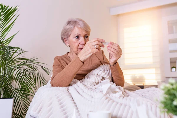 Sickness Seasonal Virus Problem Concept Senior Woman Being Sick Having — Stok fotoğraf