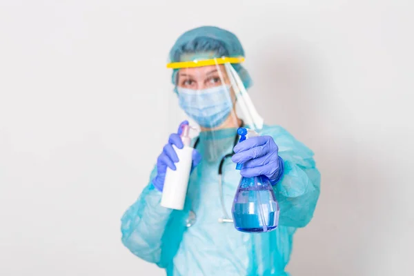 Woman Wearing Gloves Biohazard Protective Suit Face Shield Mask Hand — Stockfoto