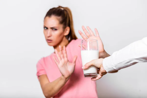 Vrouw Voelt Zich Slecht Heeft Een Overstuur Maag Opgeblazen Gevoel — Stockfoto