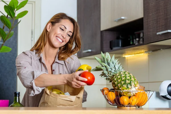 Young Woman Holding Grocery Shopping Bag Vegetables Standing Kitchen Healthy — Foto de Stock