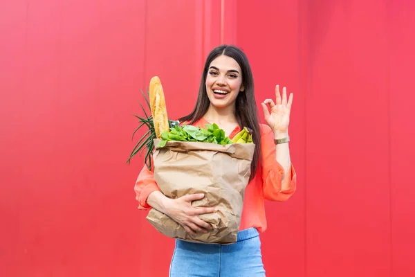 Young Beautiful Woman Holding Paper Bag Groceries Supermarket Happy Face — Stockfoto