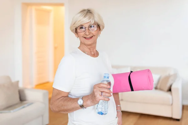 Mature Woman Getting Ready Workout Elderly Woman Ready Working Out — 스톡 사진