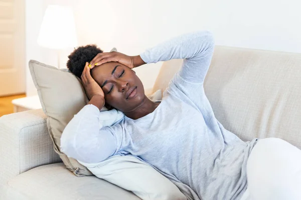 Portrait Young Black Girl Sitting Couch Home Headache Back Pain — Stock fotografie