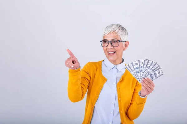 Happy Senior Woman Holding Lots Cash Elderly Woman One Hundred — Φωτογραφία Αρχείου