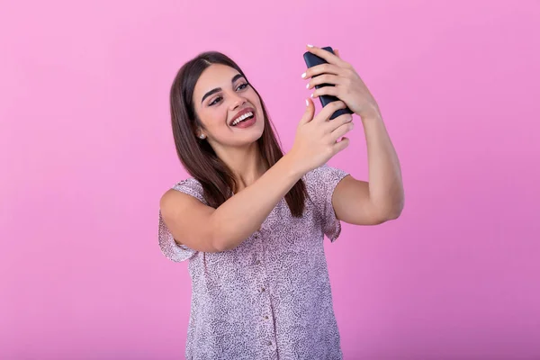 Cute Beautiful Girl Long Hair Studio Pink Walls Making Selfie — Stockfoto