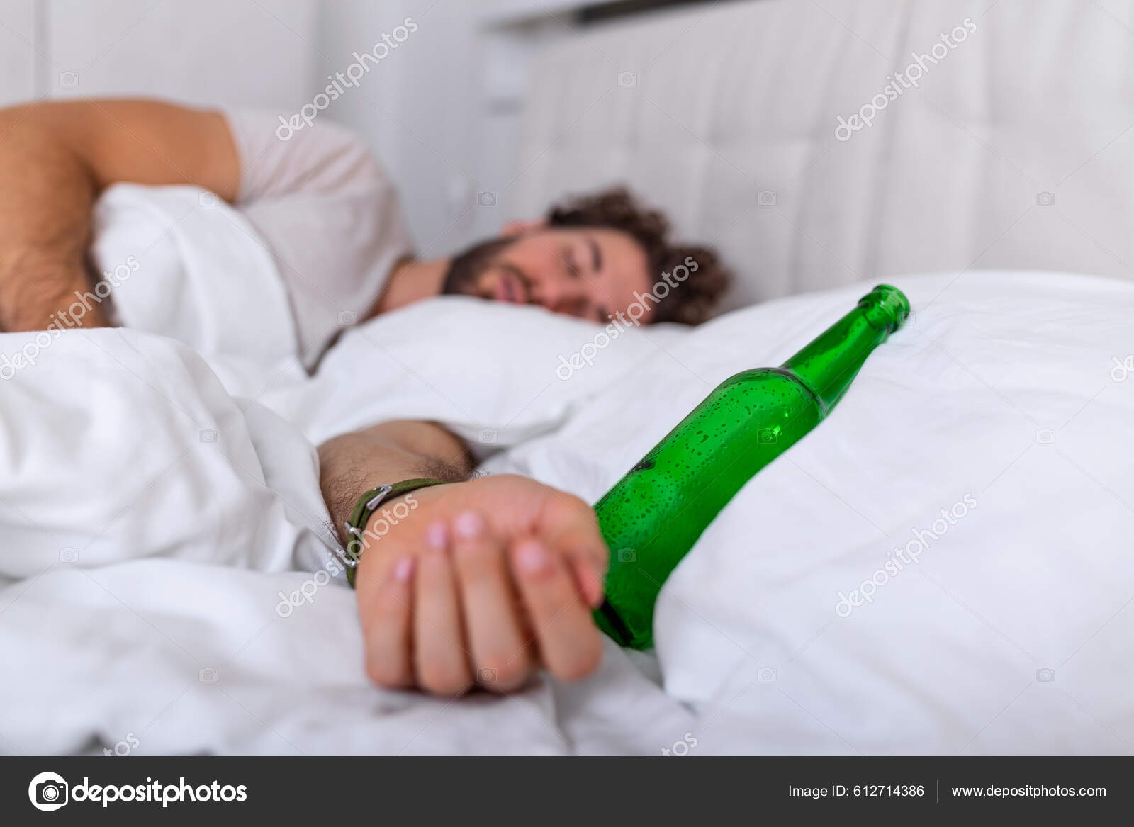 подруга спит пьяная 