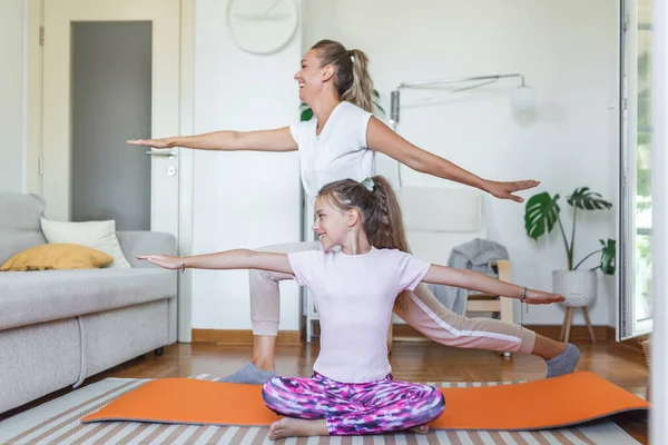 Side View Positive Young Woman Little Girl Sportswear Performing Yoga — Stock Photo, Image