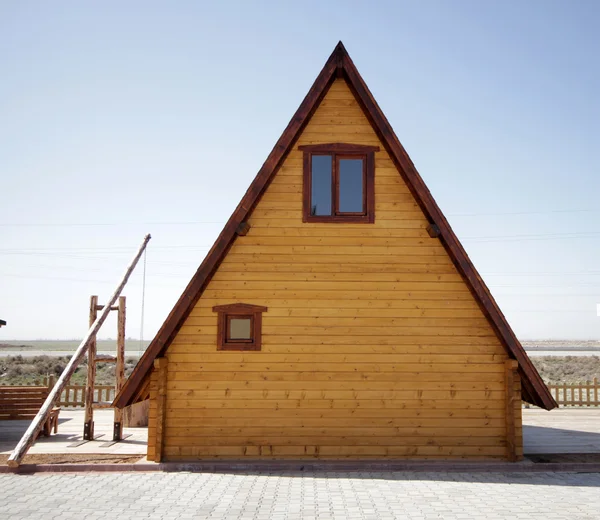 Maison en bois rond — Photo