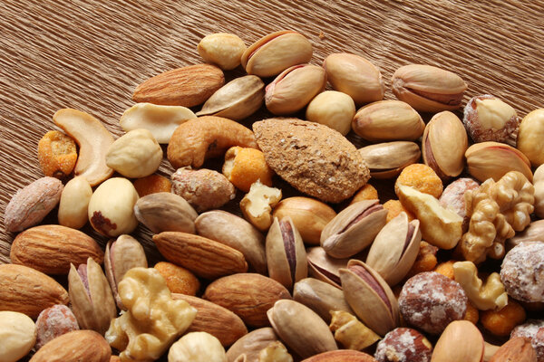 Смешанные орехи
