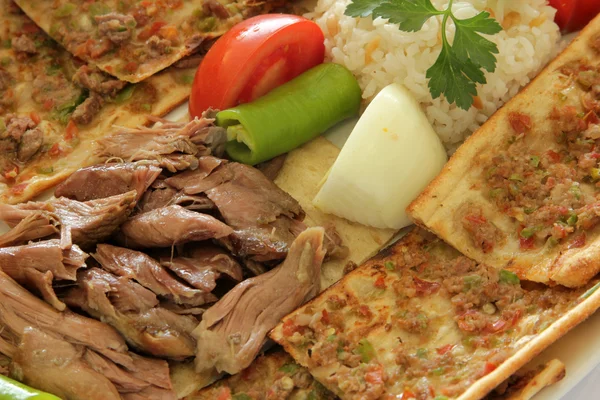 Kebab and Turkish Pizza — Stock Photo, Image