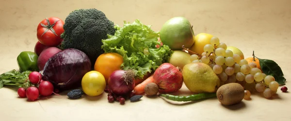 Hortalizas y frutas — Foto de Stock