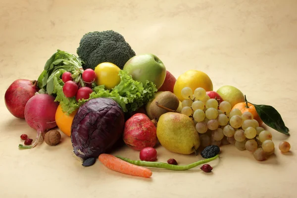 Hortalizas y frutas — Foto de Stock