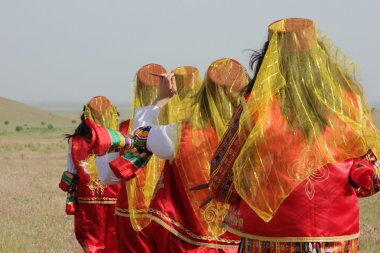 Türk Halk Dansları