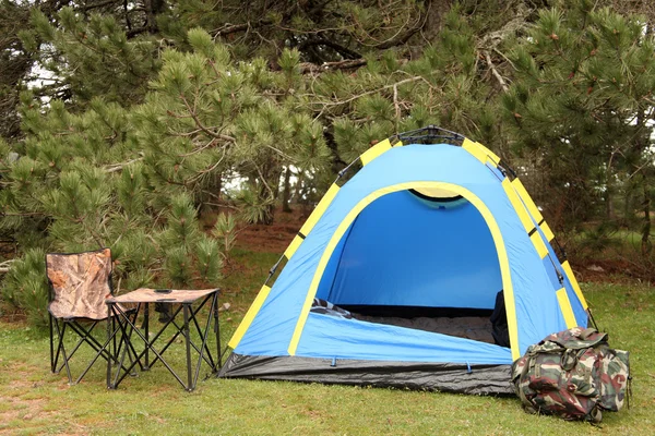 Zelt auf dem Campingplatz — Stockfoto