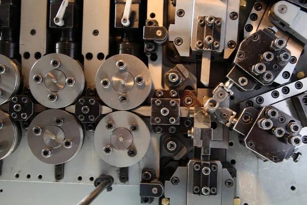 Cnc春のマシンを作る 産業機械 — ストック写真