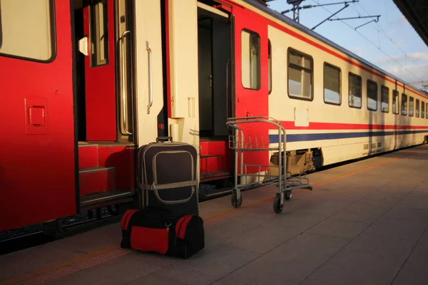 Sacos Malas Estação Ferroviária — Fotografia de Stock