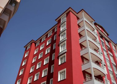 Modern ve yeni apartman blokları