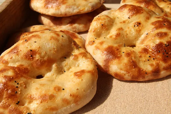 Fresh Crispy Egg Bread — Stock Photo, Image