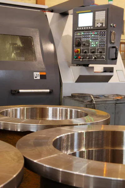 Cnc Machine New Stainless Steel Cylinder — Fotografia de Stock