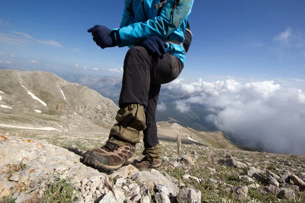Альпинист Синем Пальто — стоковое фото