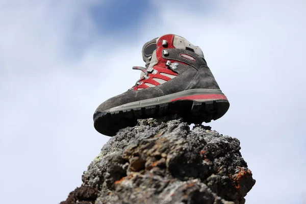 Quality Women Mountain Boots Rock Climbing — Stock Photo, Image
