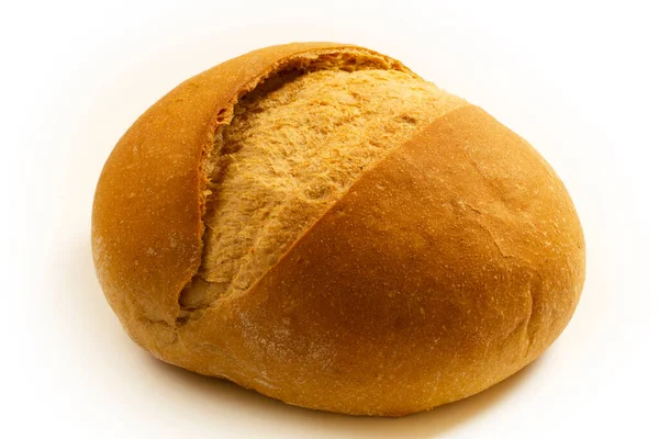 在白色背景上的美味面包 — 图库照片