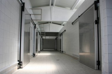 Yiyecek deposu için soğutma odası..