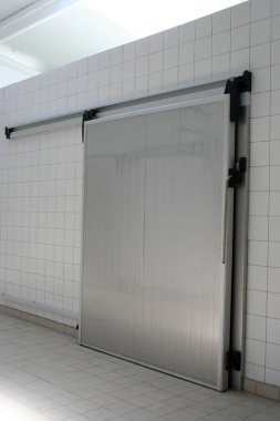 Yiyecek deposu için soğutma odası..