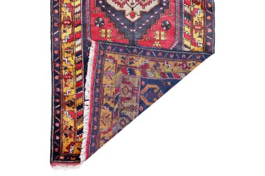 El yapımı antik Türk halısı