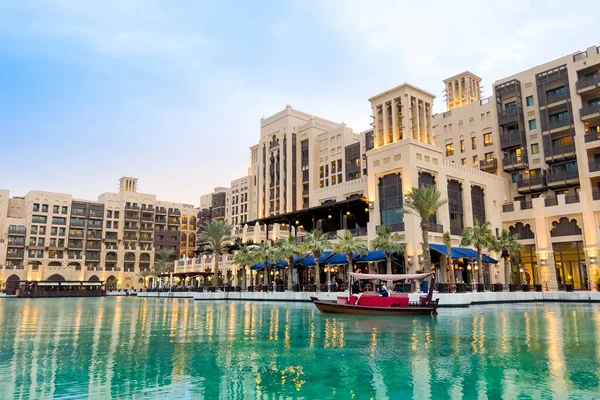 Dubai United Arab Emirates April 2022 Sunset View Luxury Hotel — Stock Photo, Image